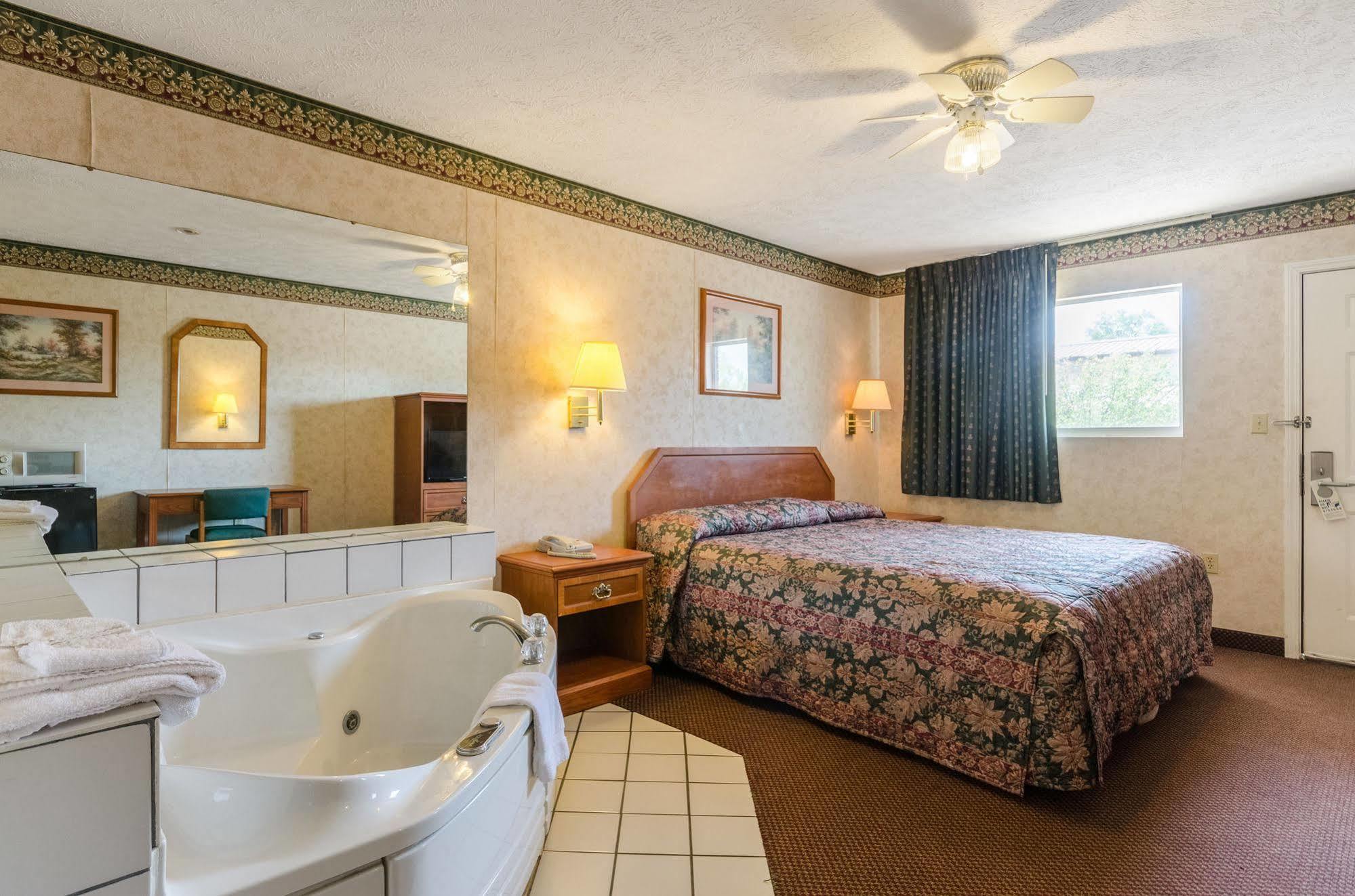 Deerfield Inn Parsons Dış mekan fotoğraf